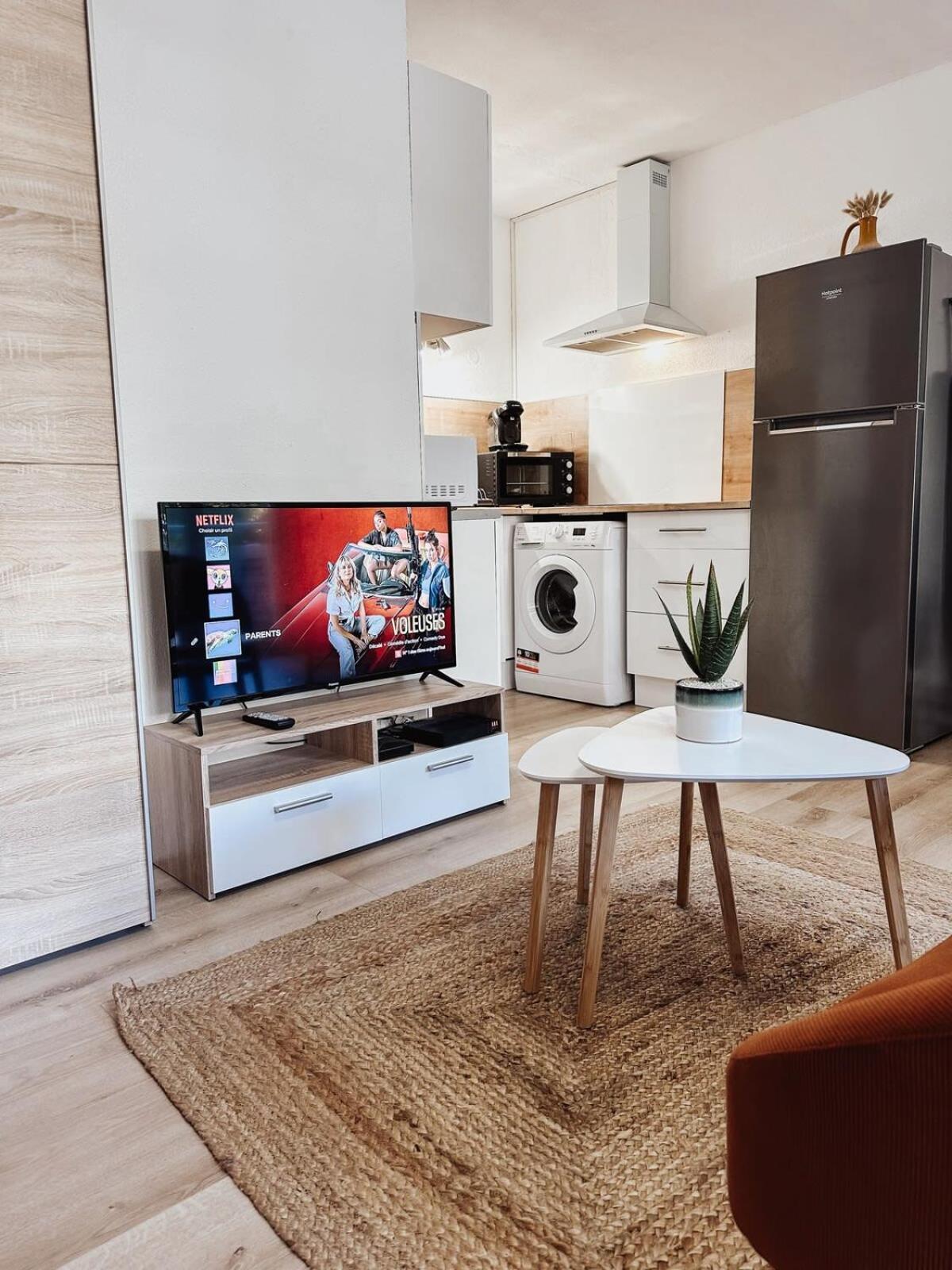 Studio Cosy - Balcon - Wifi - Free Parking 나르본 외부 사진
